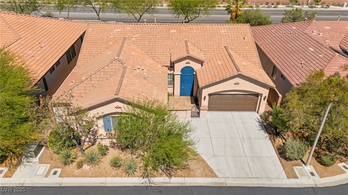 10348 Hawks Wing Street