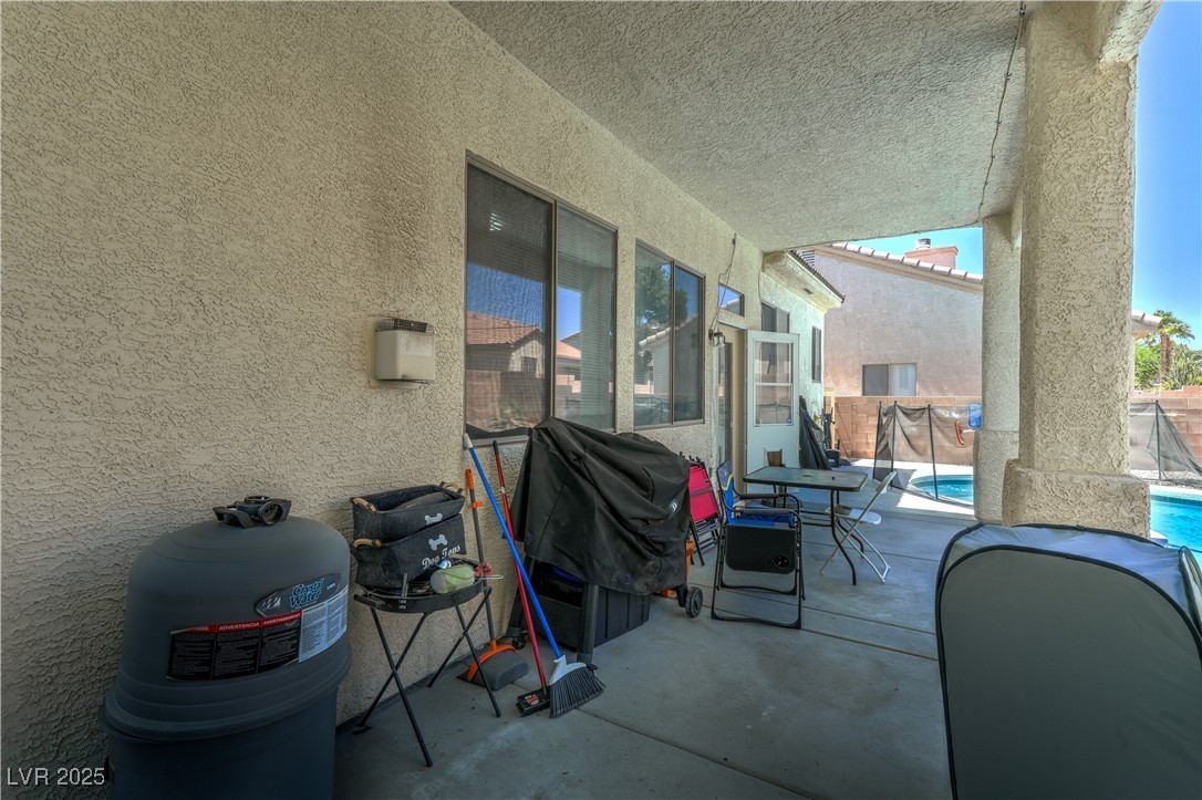7537 Splashing Rock Drive