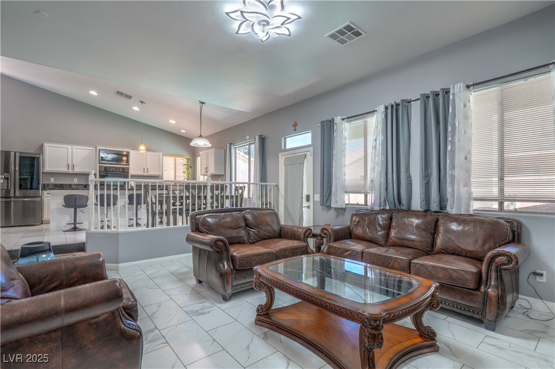 7537 Splashing Rock Drive