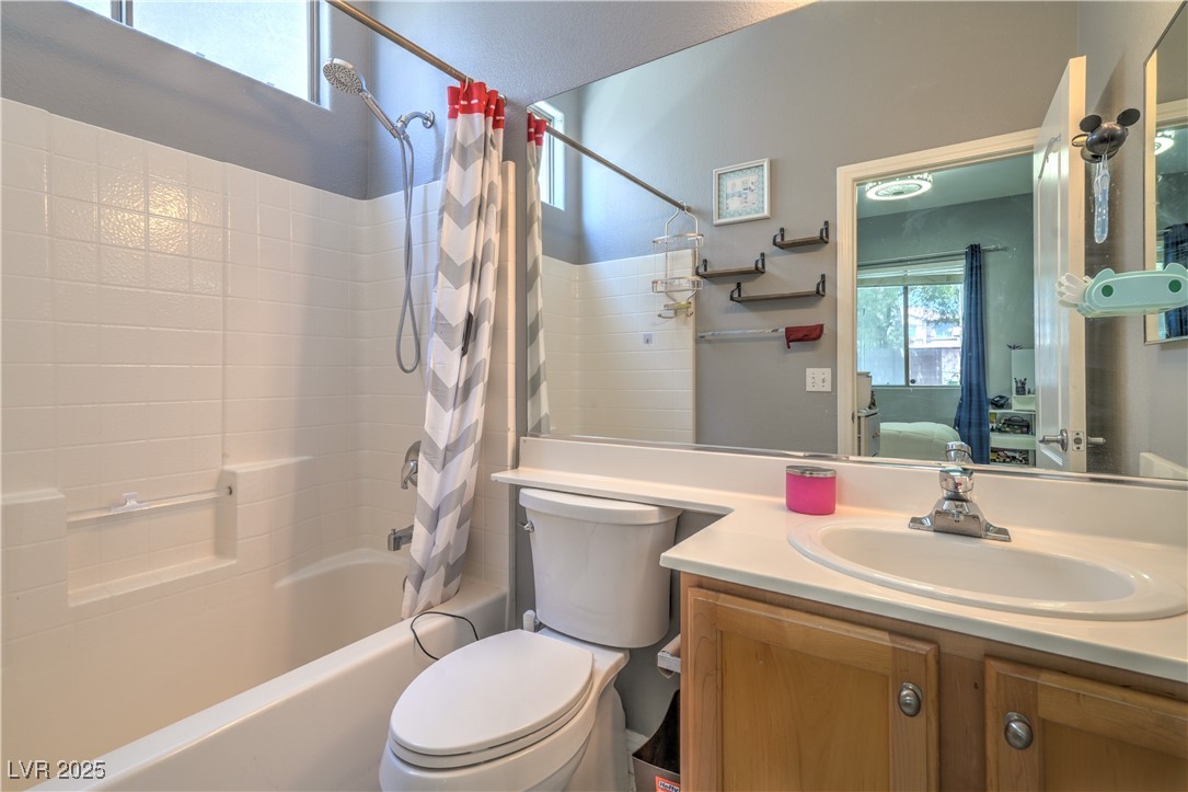 7537 Splashing Rock Drive