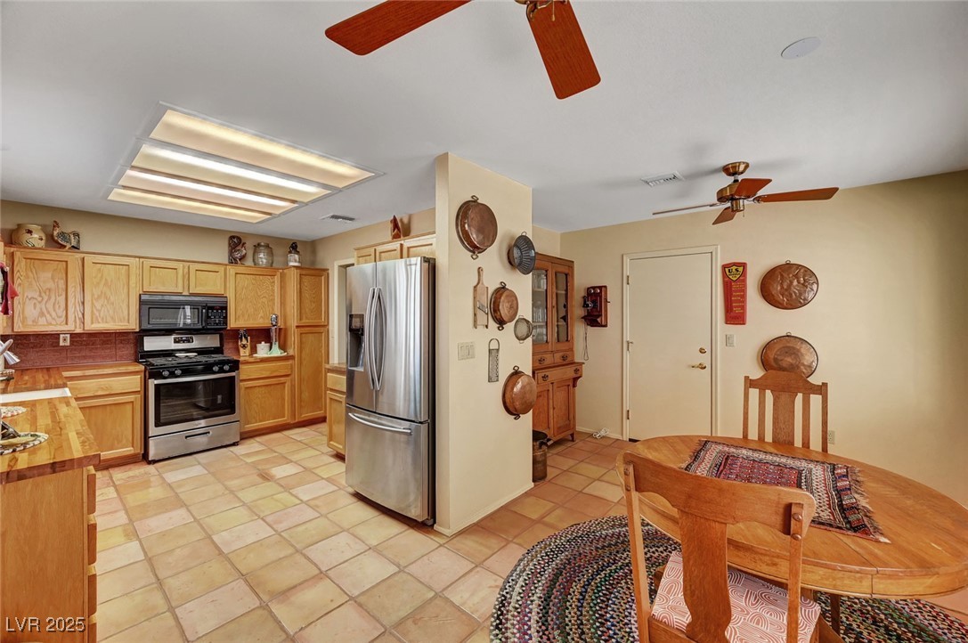 9912 Woodhouse Drive