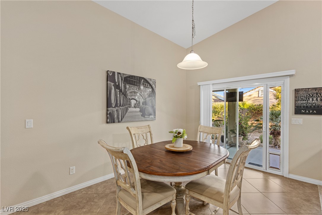 6413 White Tiger Court