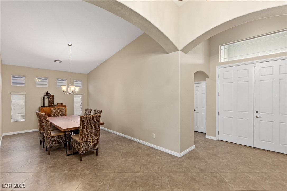 6413 White Tiger Court