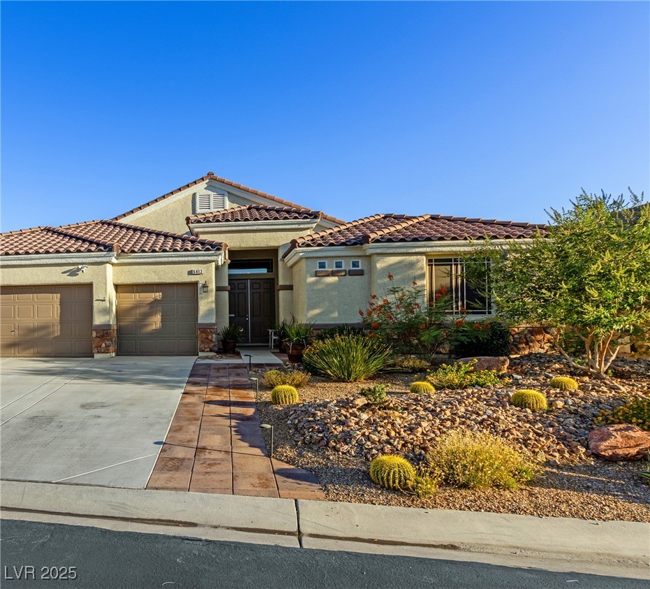 6413 White Tiger Court