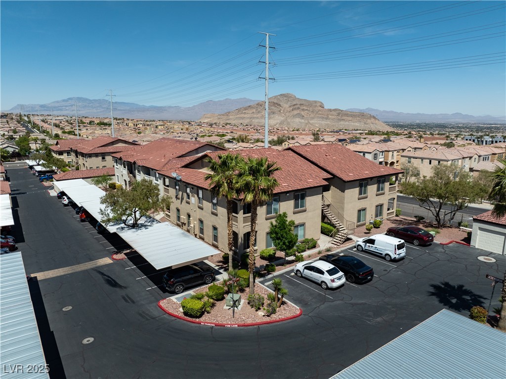 3474 Desert Cliff Street 201