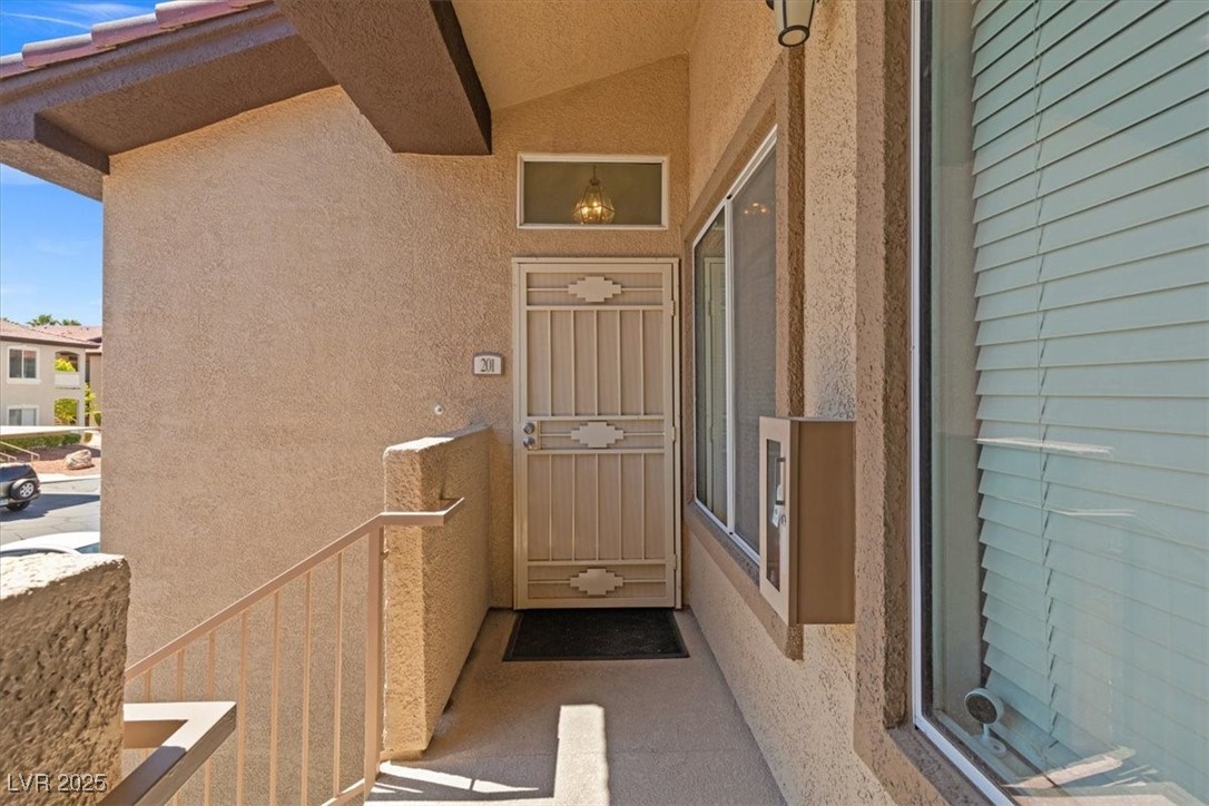 3474 Desert Cliff Street 201