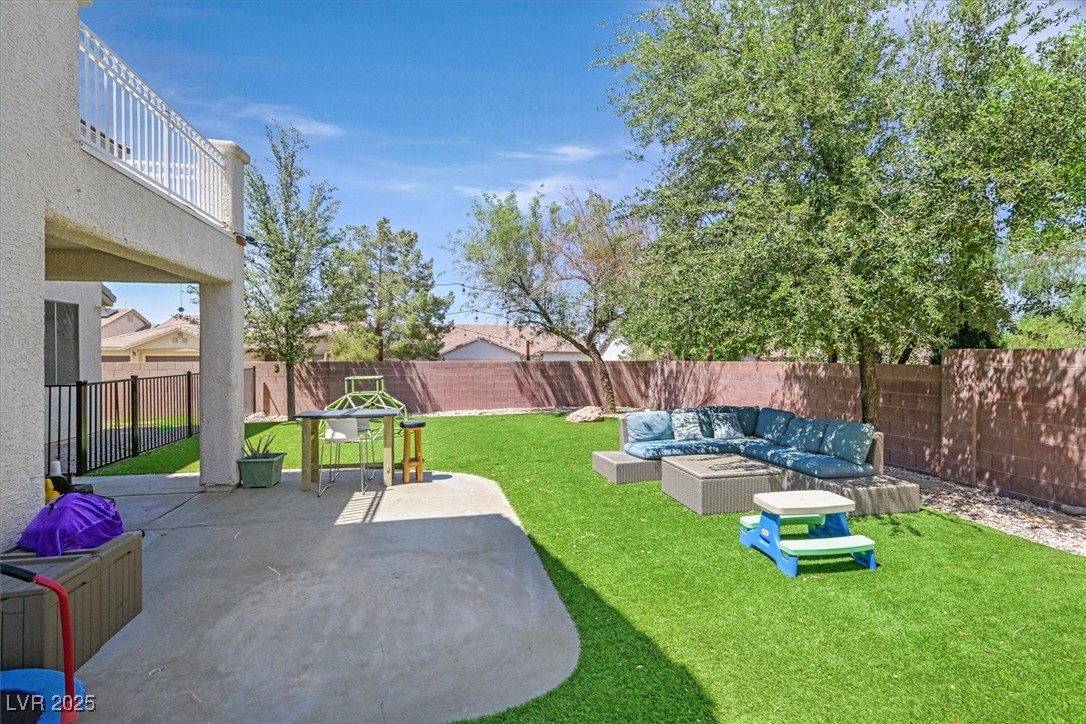 50 Desert Castle Court