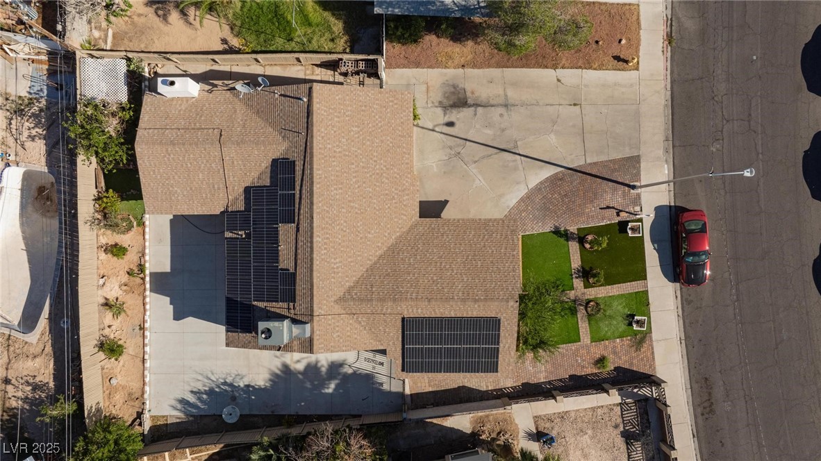 2112 Los Altos Street