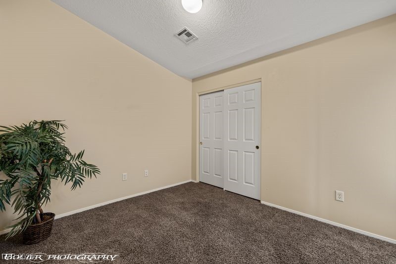 731 Appletree Lane
