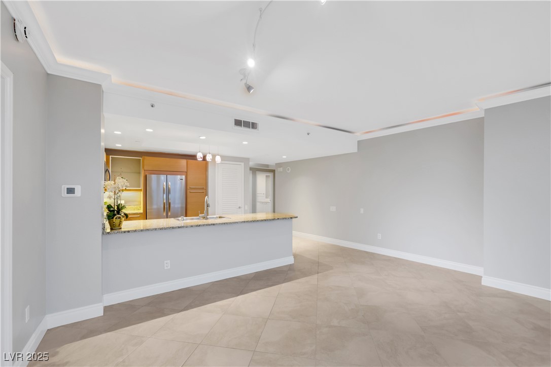 322 Karen Avenue 2501
