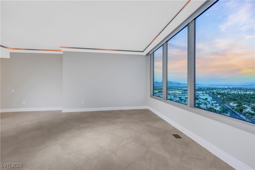 322 Karen Avenue 2501