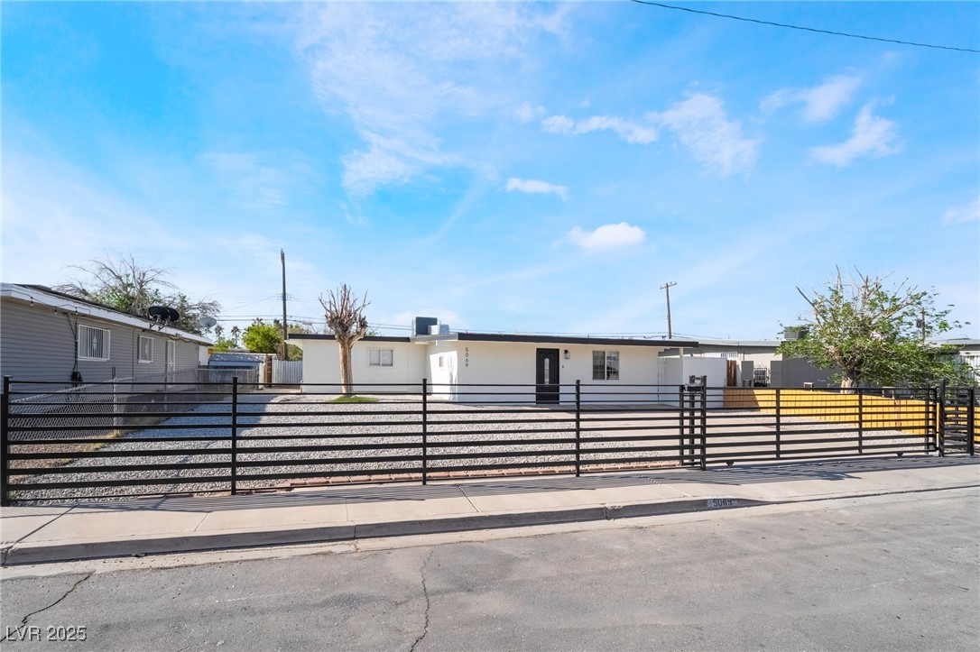 5069 Hallet Drive