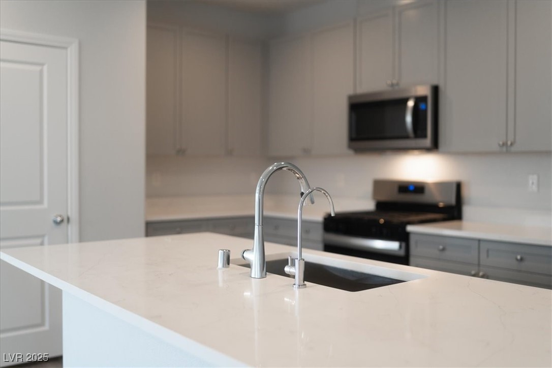 817 Cottonwood Hill Place