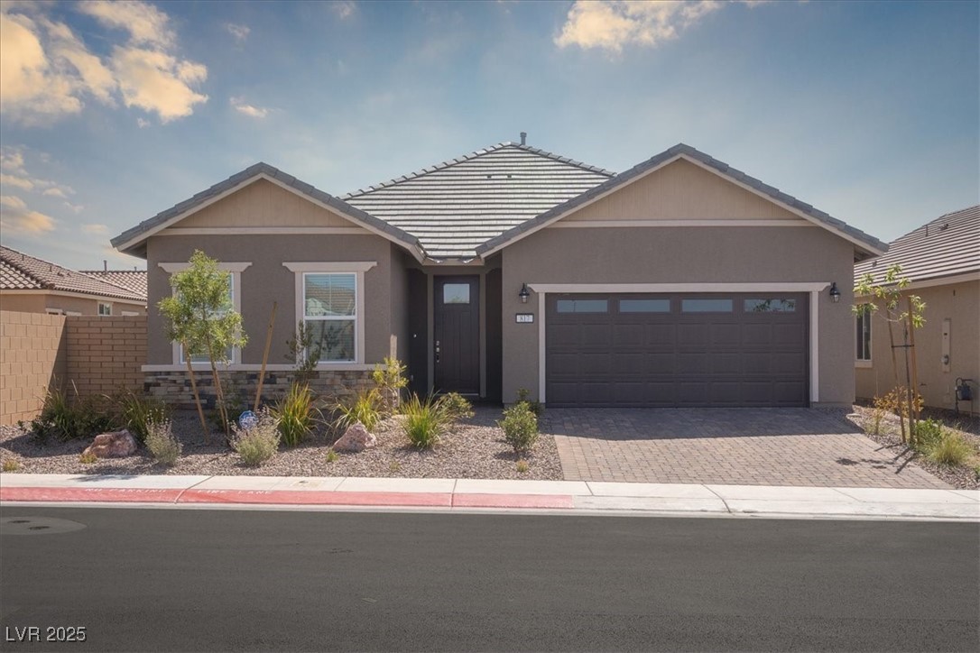 817 Cottonwood Hill Place
