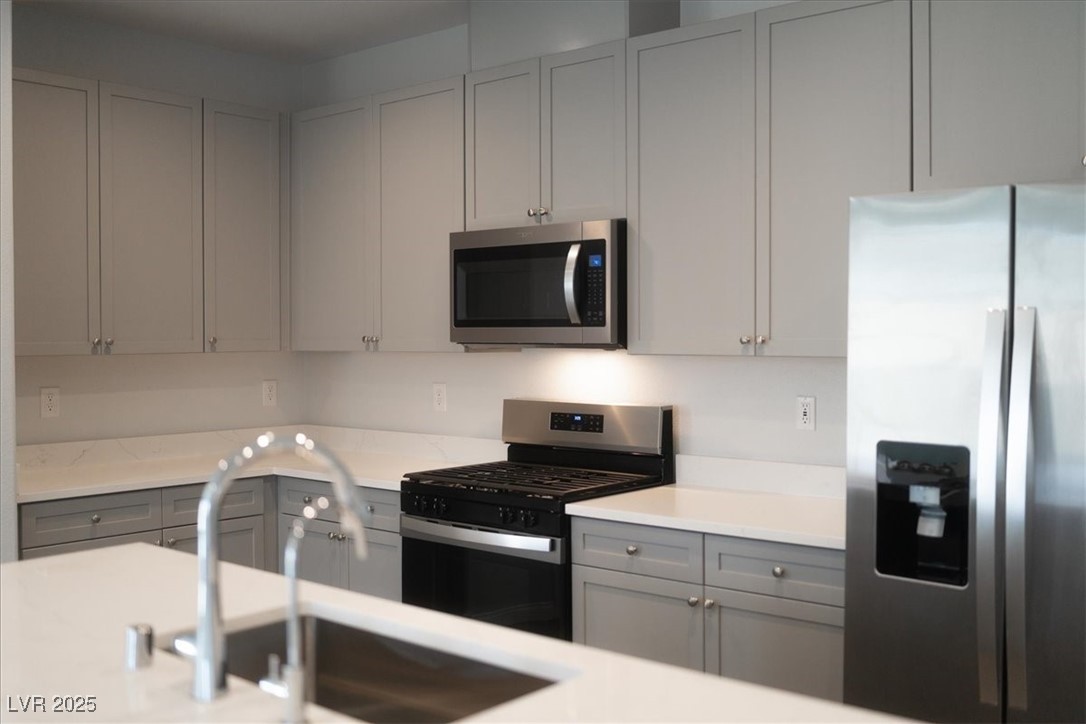 817 Cottonwood Hill Place