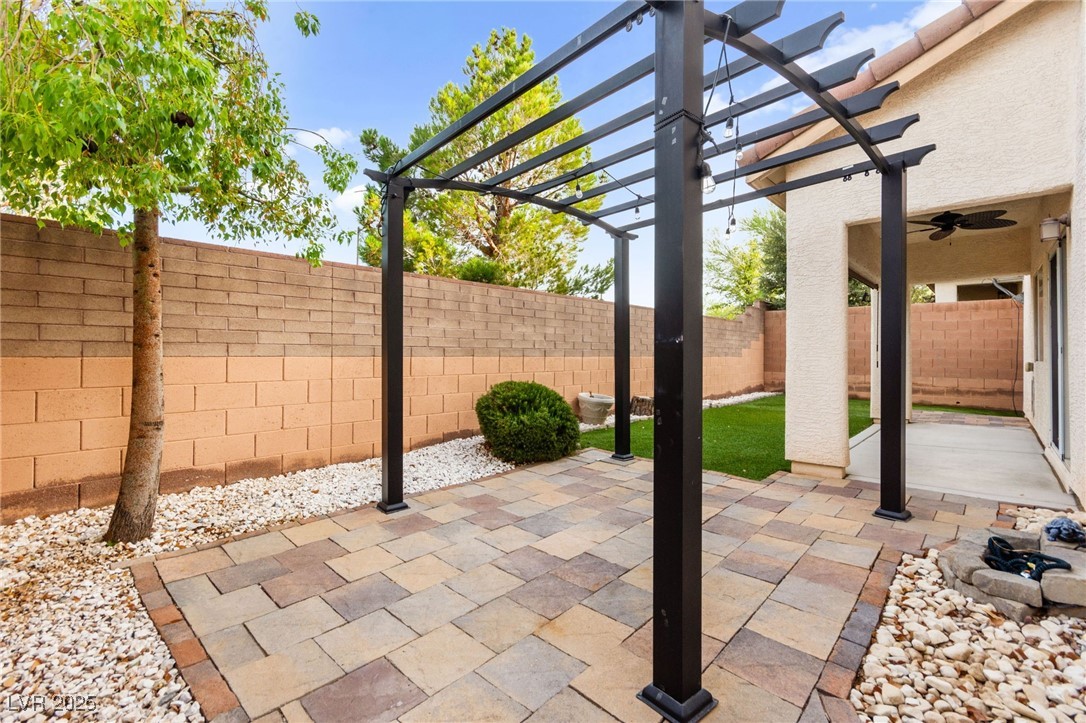 10557 Bandera Mountain Lane