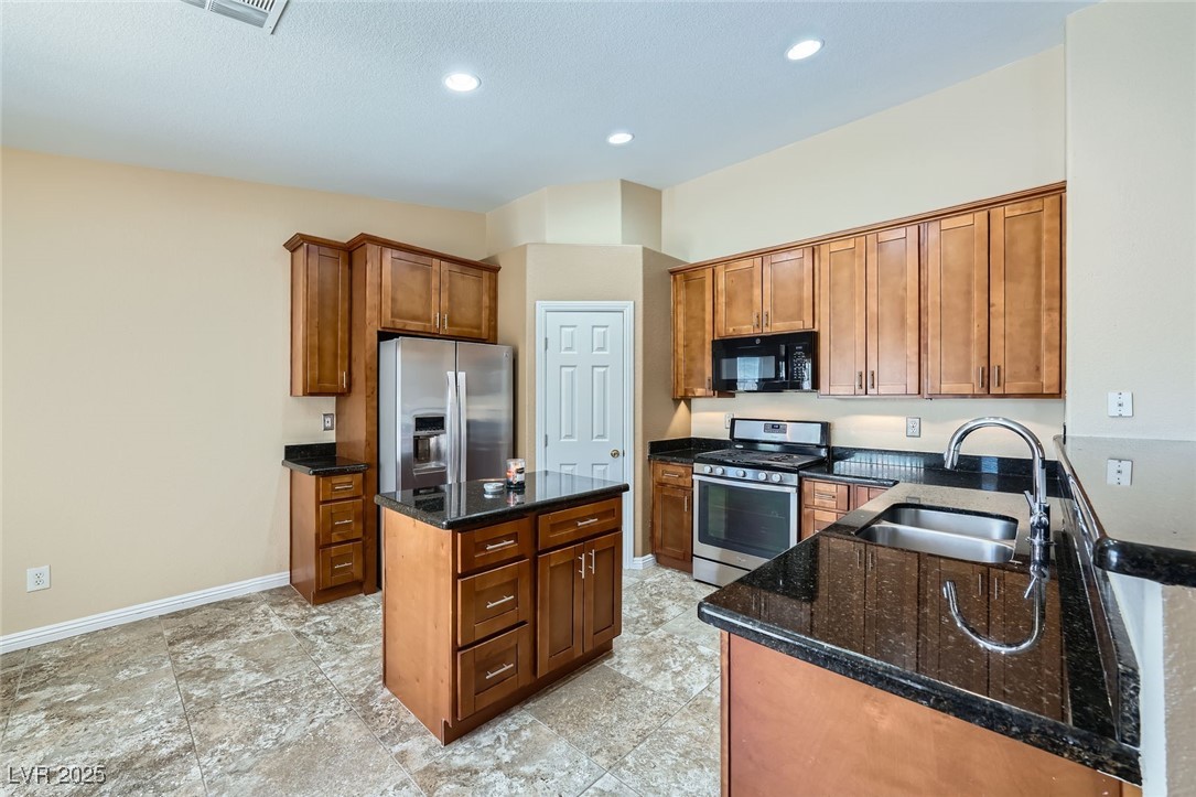 4904 Meadows Encore Avenue