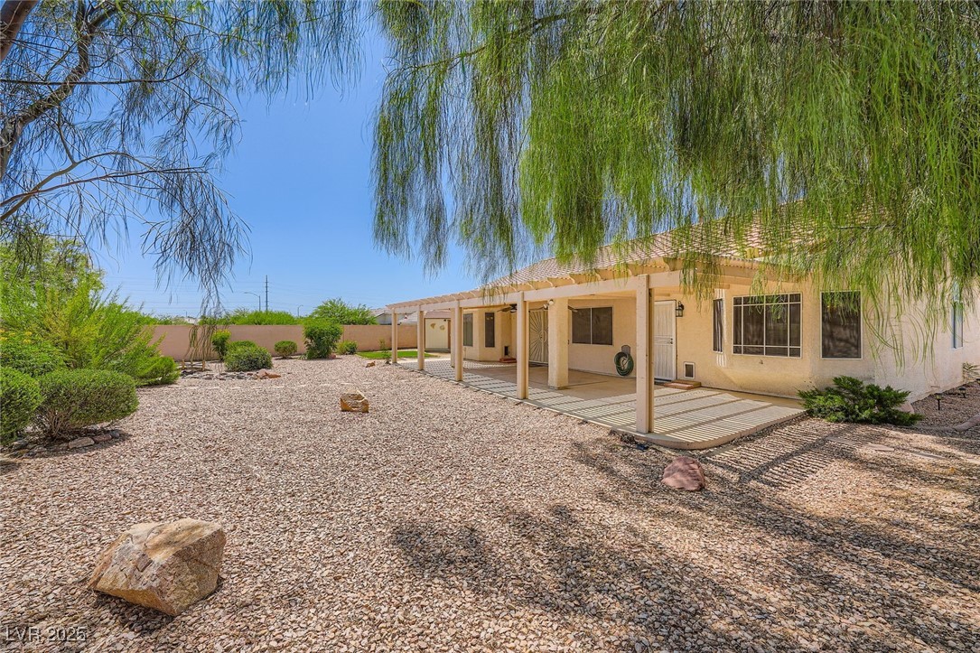 4904 Meadows Encore Avenue