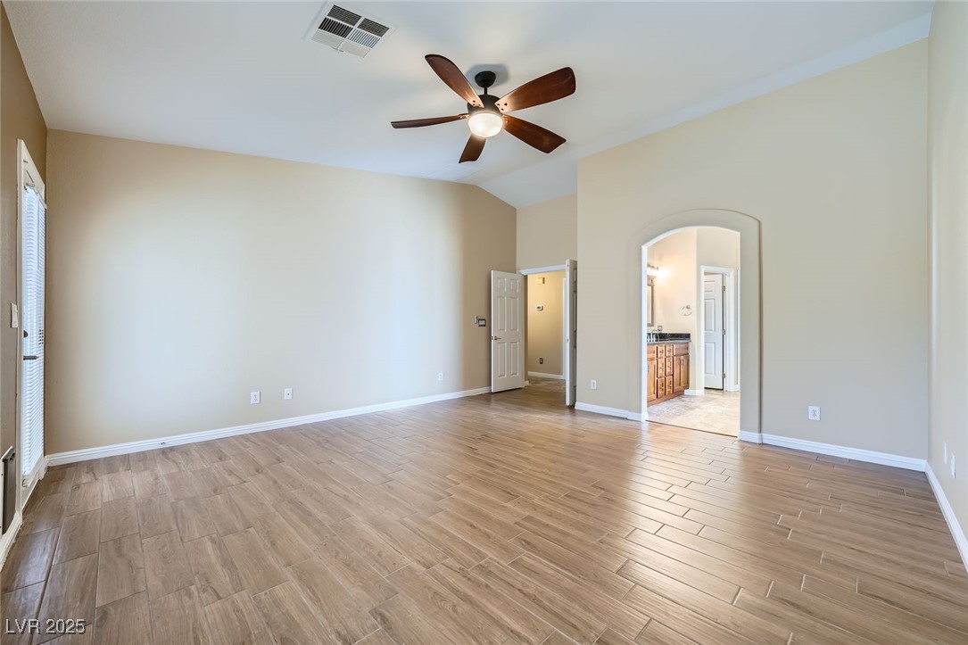 4904 Meadows Encore Avenue