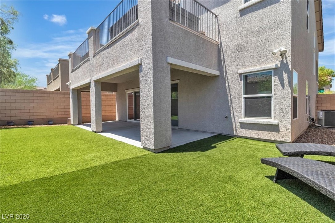 7775 Santos Bay Court