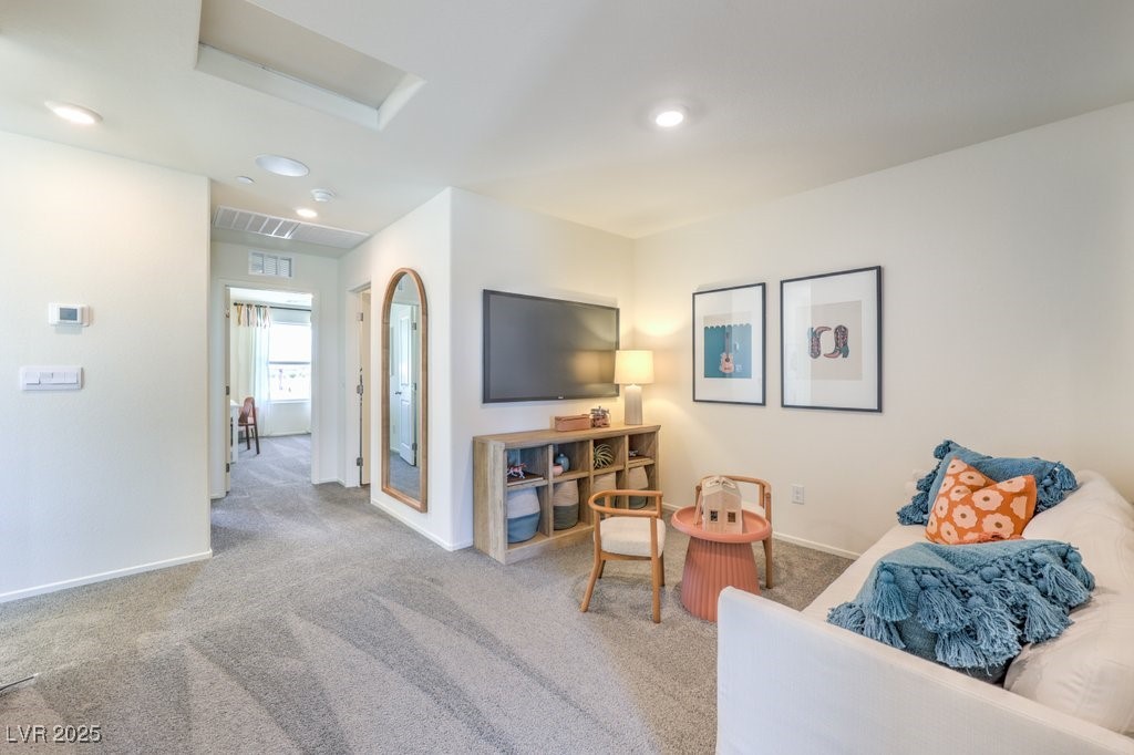 6177 Hibiscus Garden Street 181