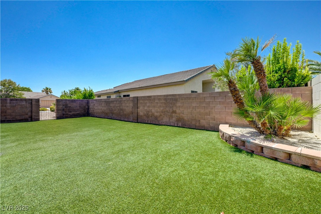 7488 Evening Falls Drive