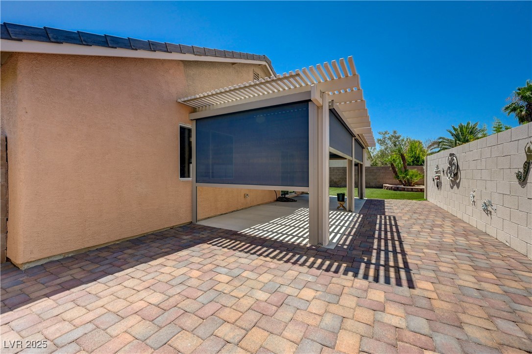 7488 Evening Falls Drive