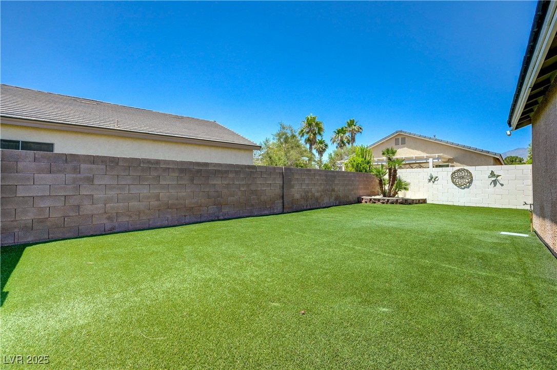 7488 Evening Falls Drive