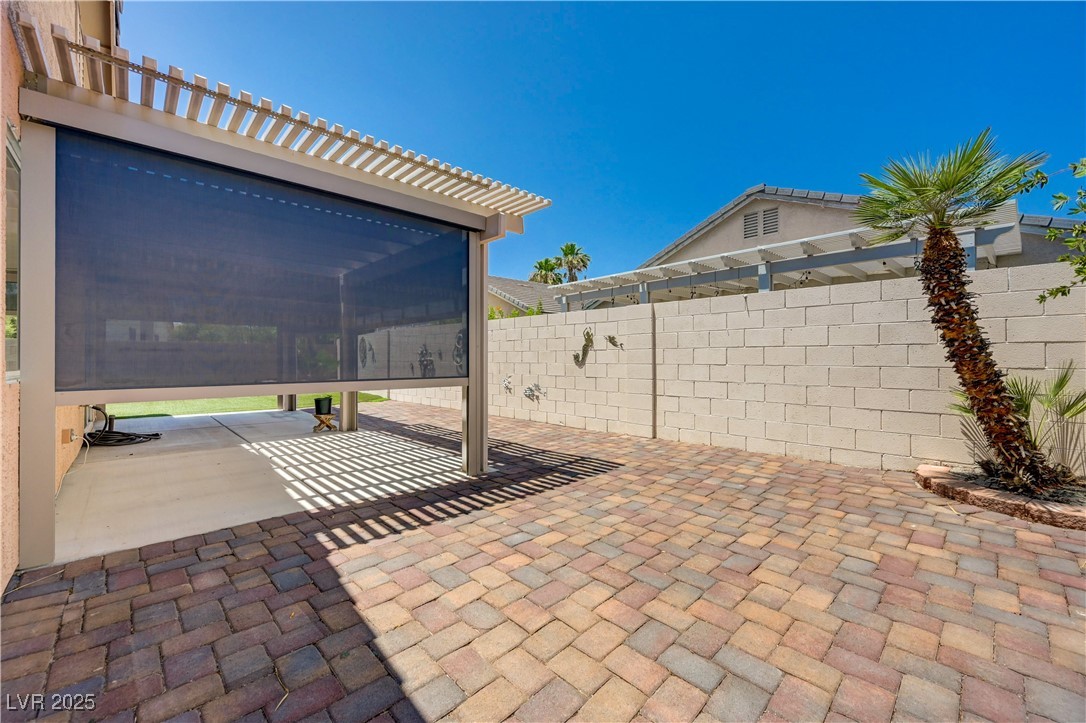 7488 Evening Falls Drive