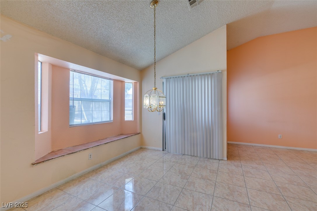 3127 Kennewick Drive