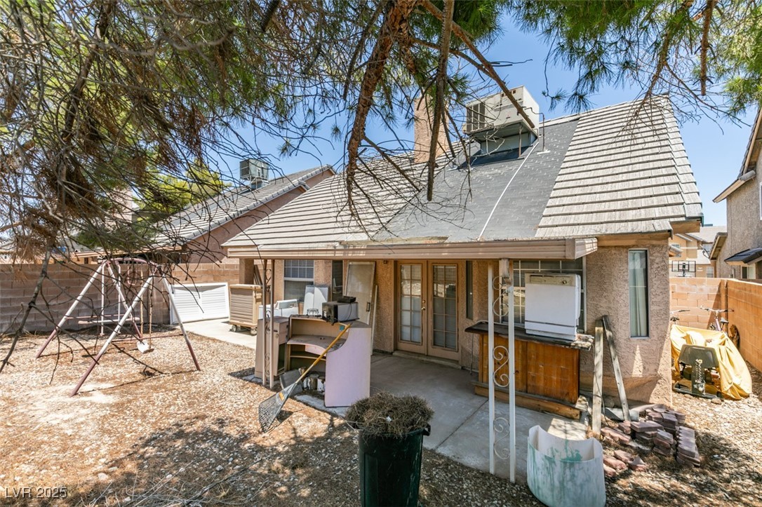 3127 Kennewick Drive