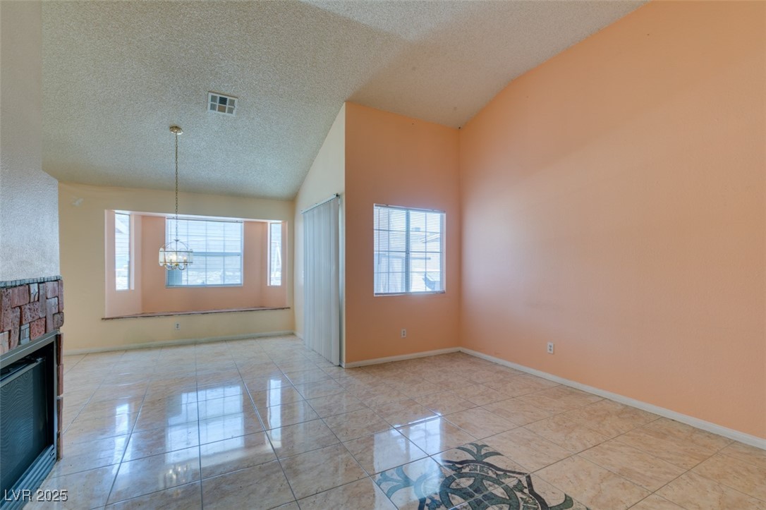3127 Kennewick Drive