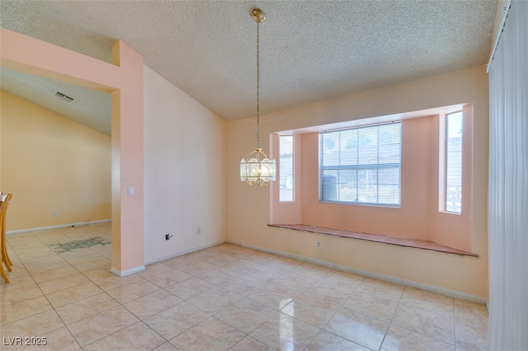 3127 Kennewick Drive