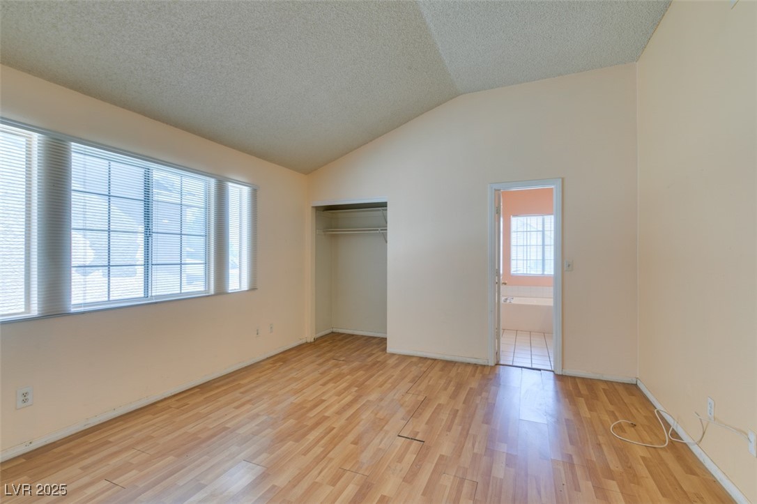 3127 Kennewick Drive