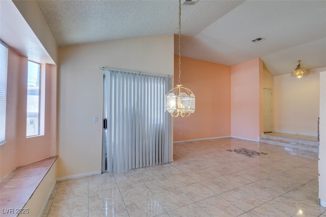 3127 Kennewick Drive