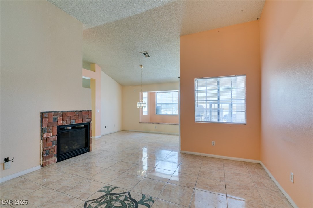 3127 Kennewick Drive