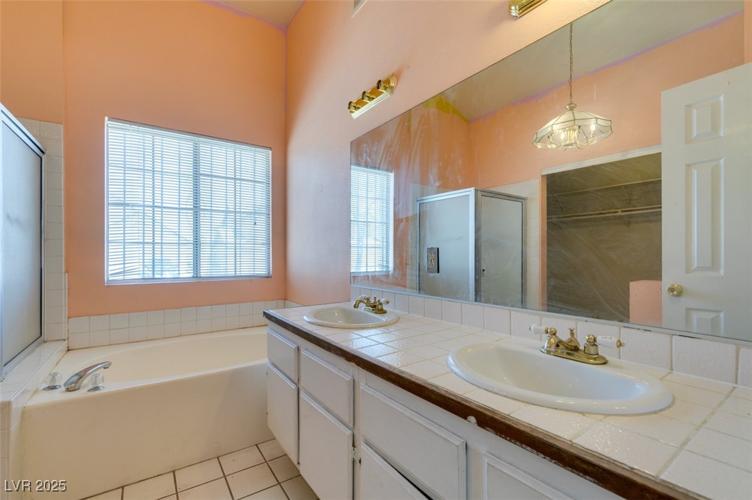 3127 Kennewick Drive