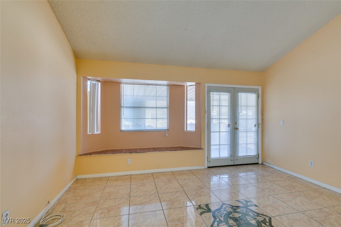 3127 Kennewick Drive