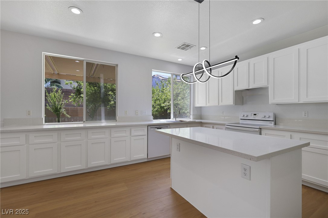 1371 Cumulus Court