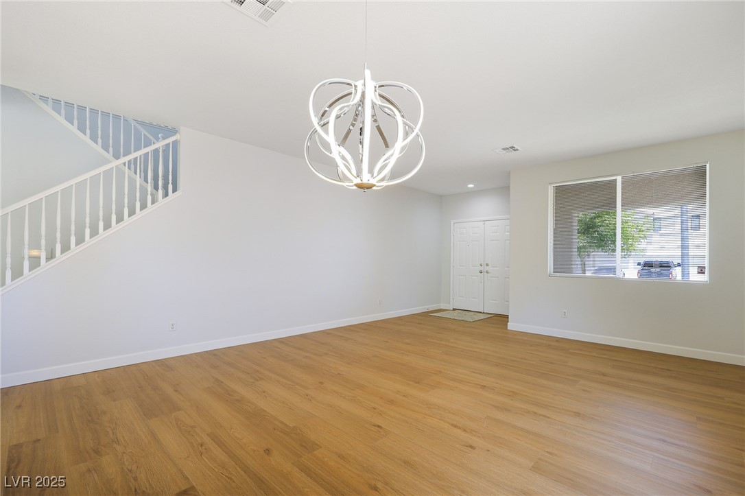 1371 Cumulus Court