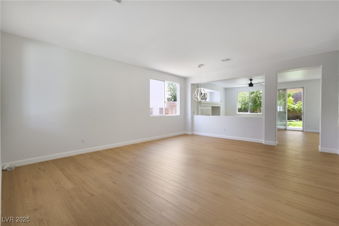 1371 Cumulus Court
