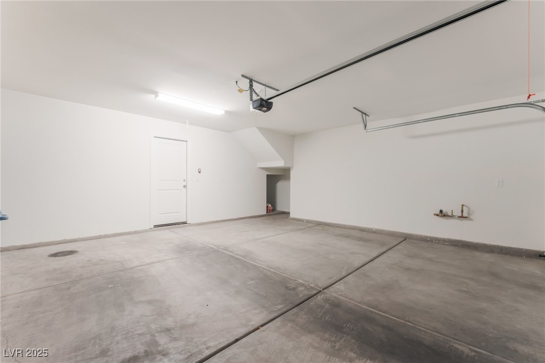 1102 East Dorrell Lane