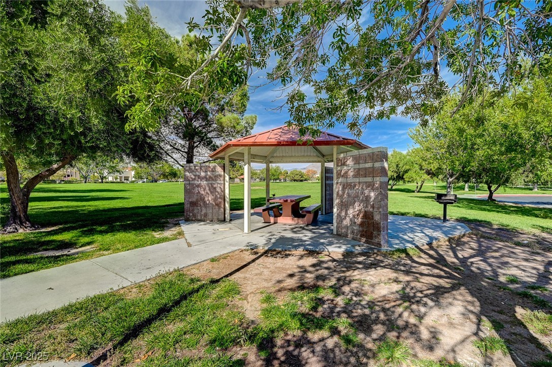 6656 Arctic Breeze Street
