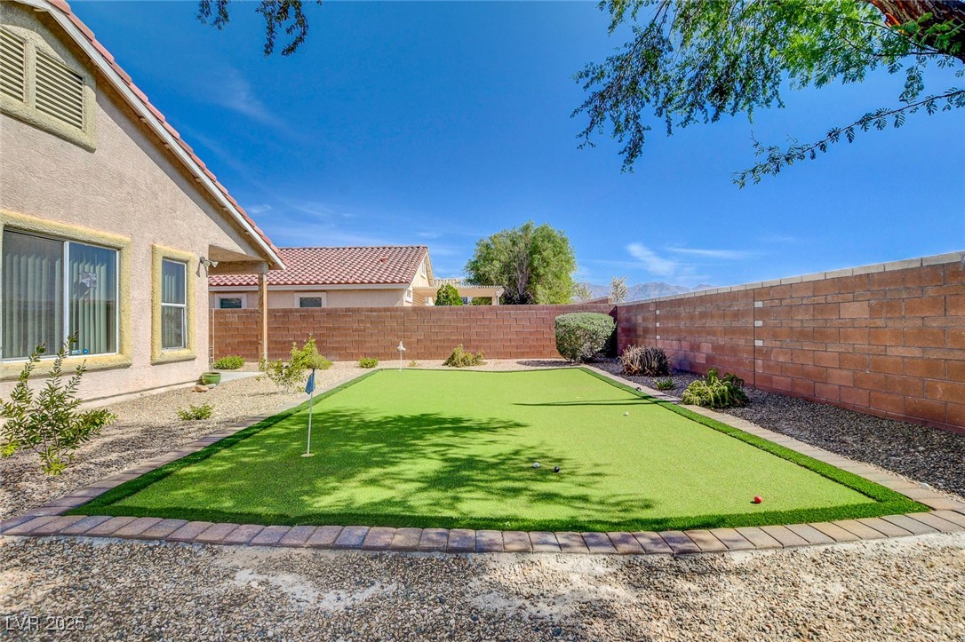 6656 Arctic Breeze Street
