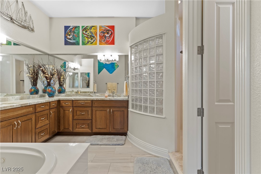 1223 Casa Palermo Circle Circle