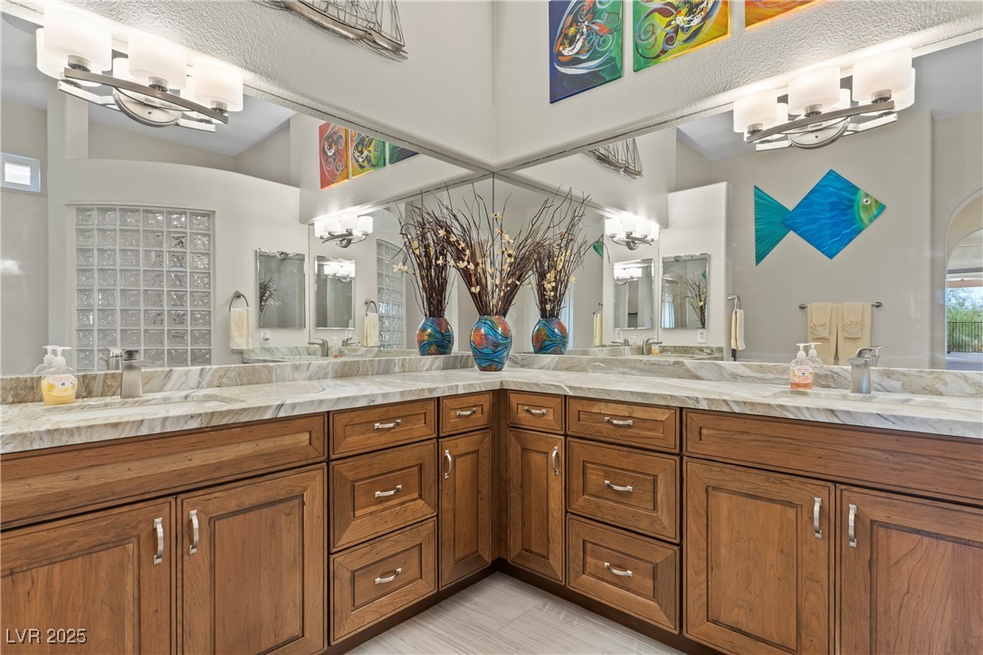 1223 Casa Palermo Circle Circle