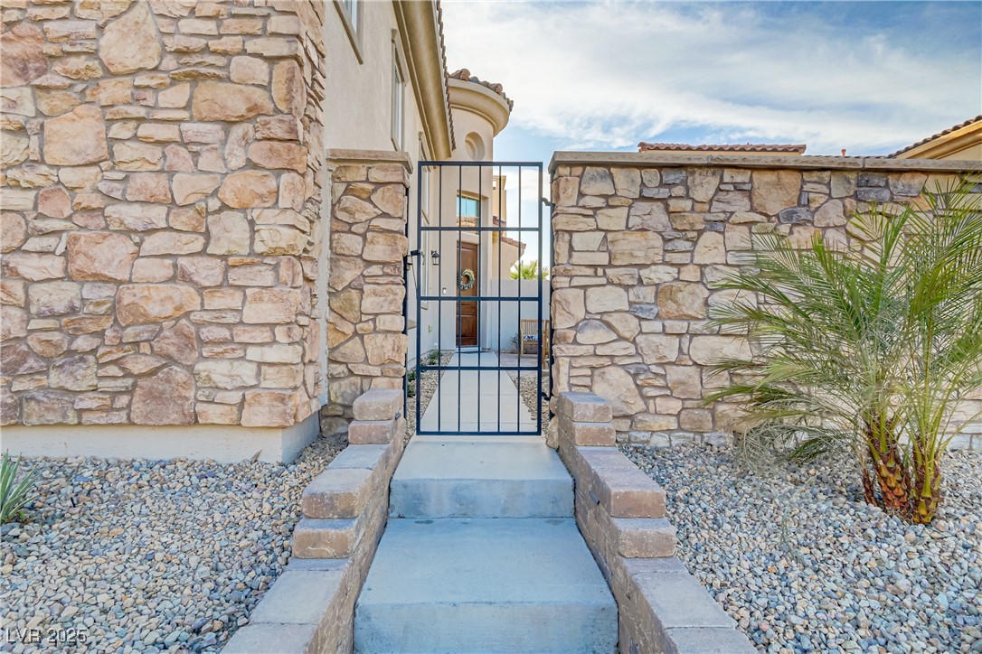 1223 Casa Palermo Circle Circle