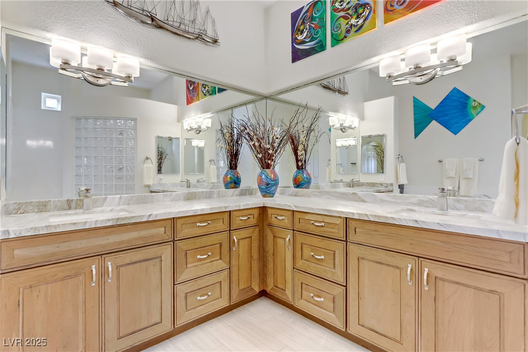 1223 Casa Palermo Circle Circle