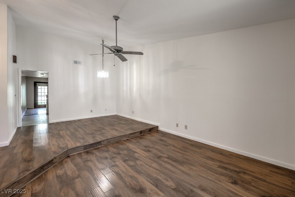 2761 Carnation Lane -