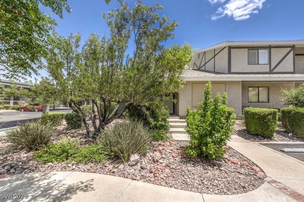2761 Carnation Lane -